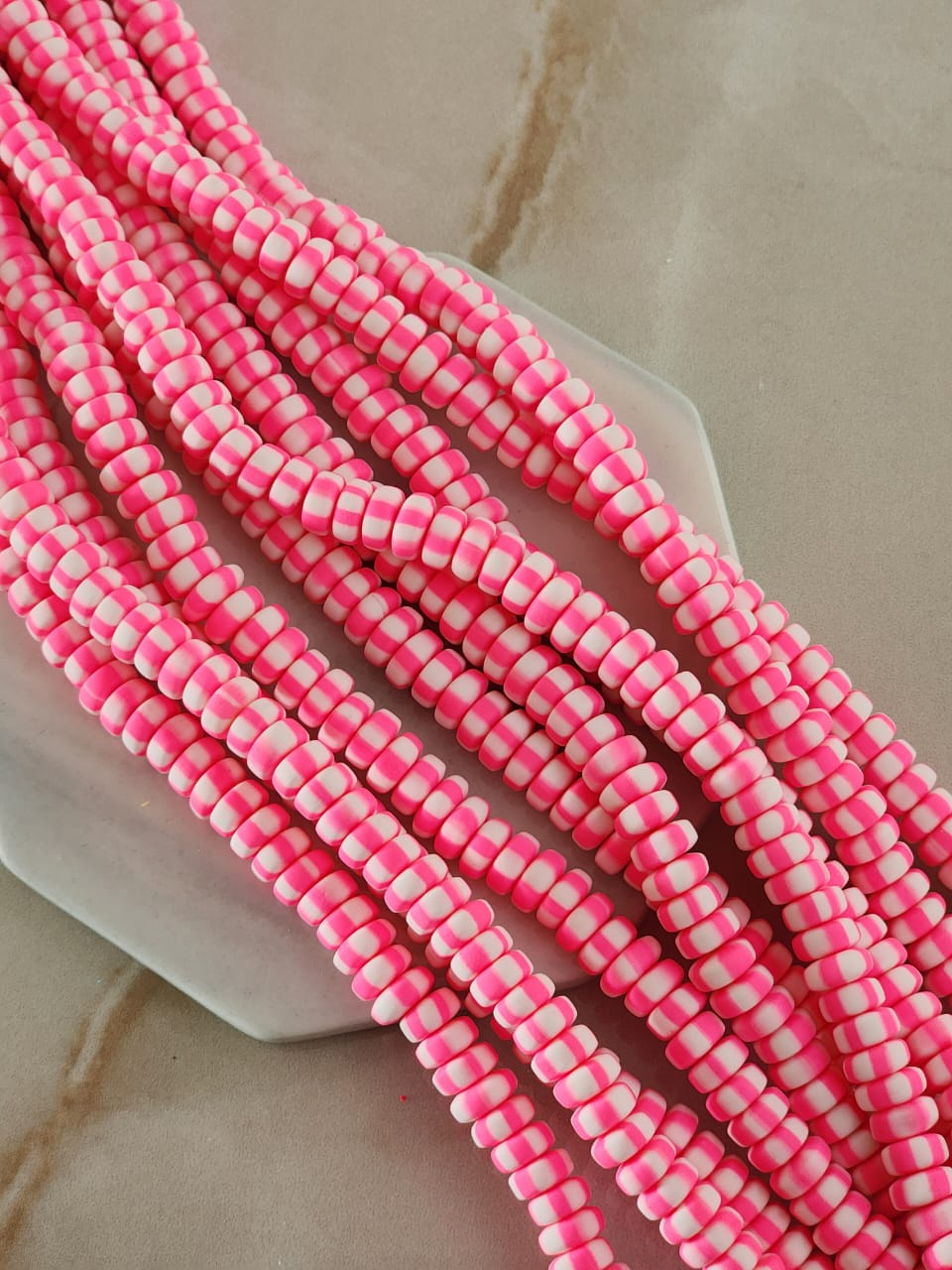 Puca  Fucsia-Blanco